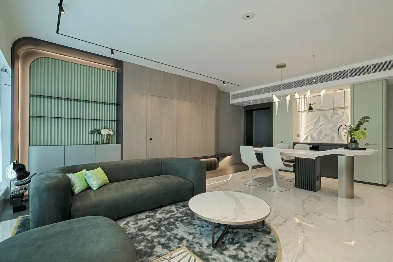 Shatin Mid Levels 沙田半山住宅 2